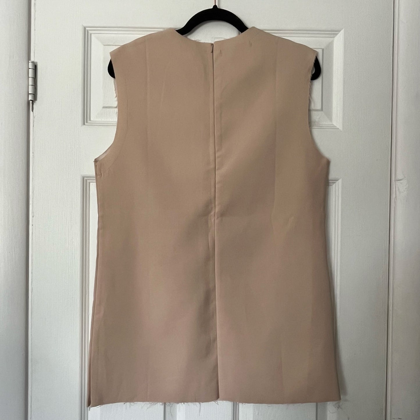 Yiaishang Exposed Seam Top - Size UNKNOWN
