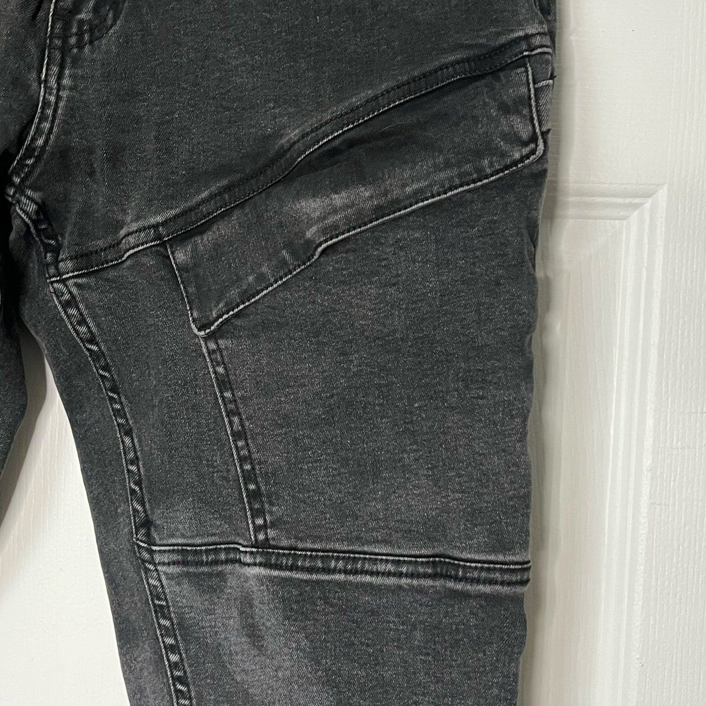Cotton On 91 Tapered Leg Cargo Jeans - Size 32
