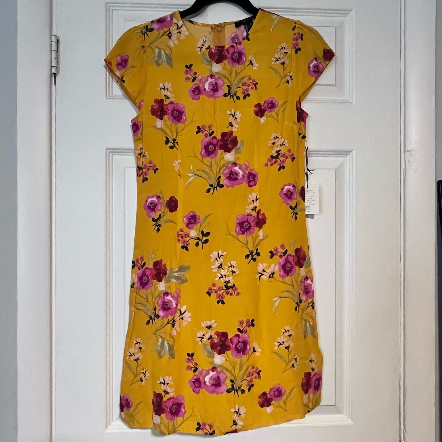 Forever 21 Floral Shift Dress - Size S - NWT