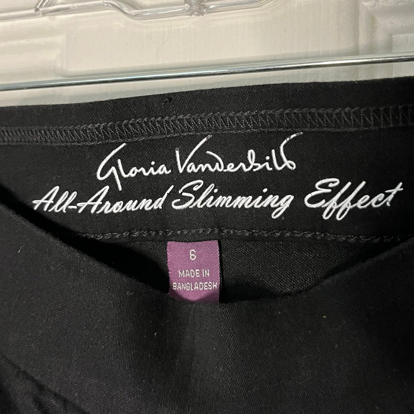 Gloria Vanderbilt All-Around Slimming Effect Jeans - Size 6