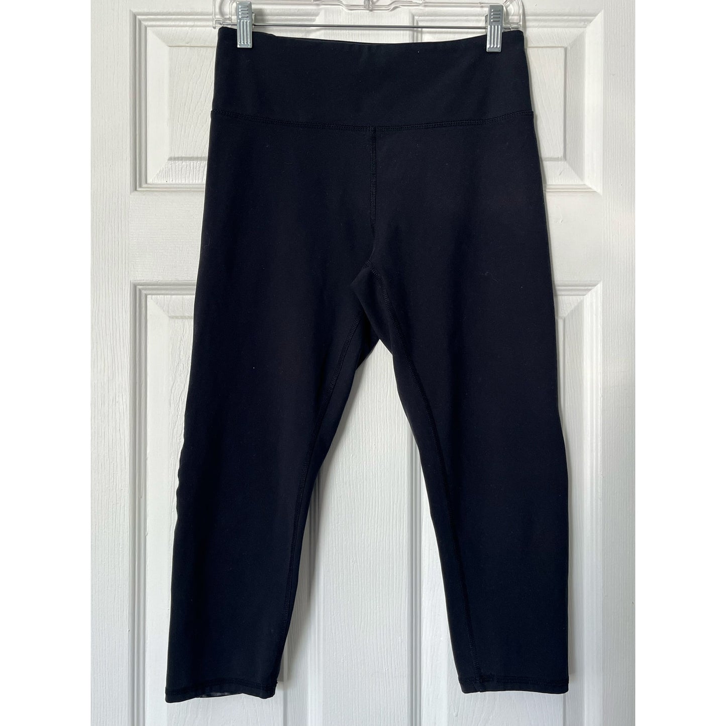 Marika Mesh Inset Cropped Leggings - Size L