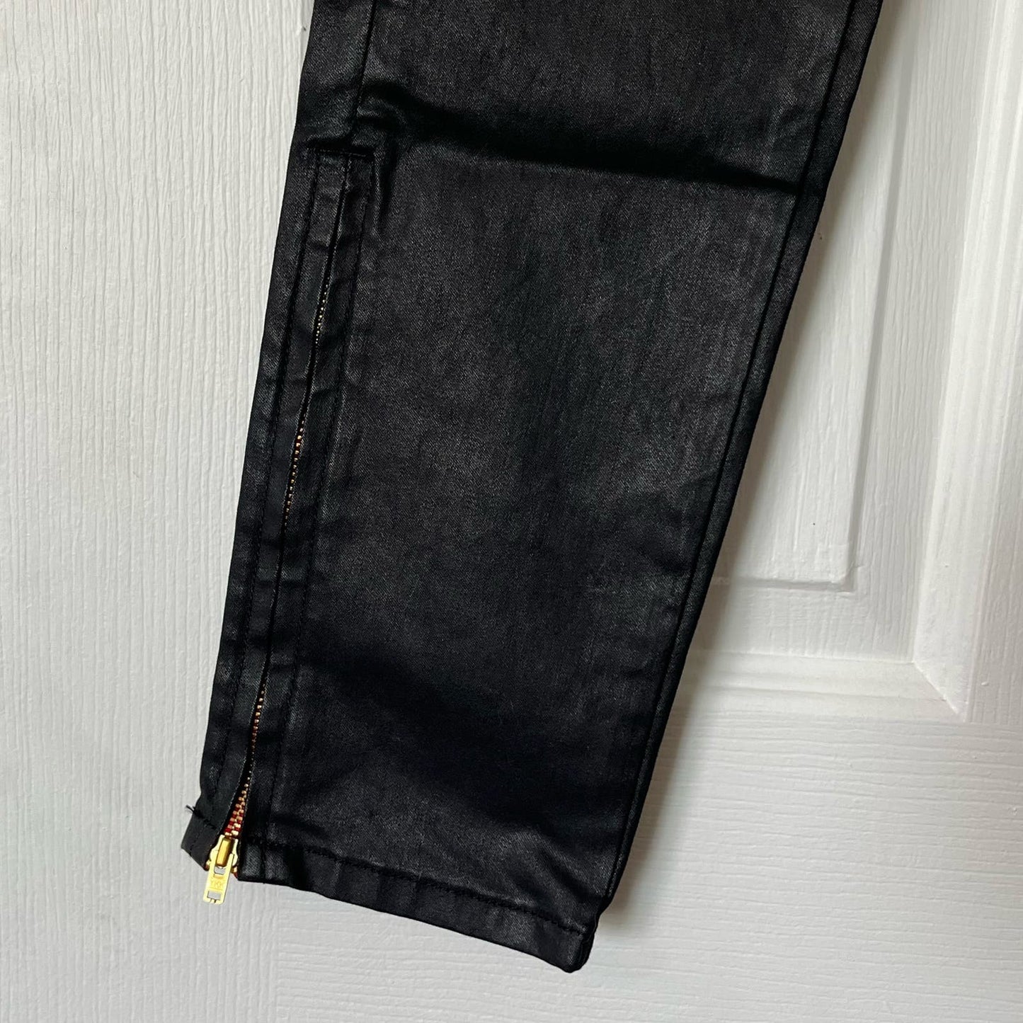 Etienne Marcel Skinny Ankle Zip Coated Jeans - Size 26