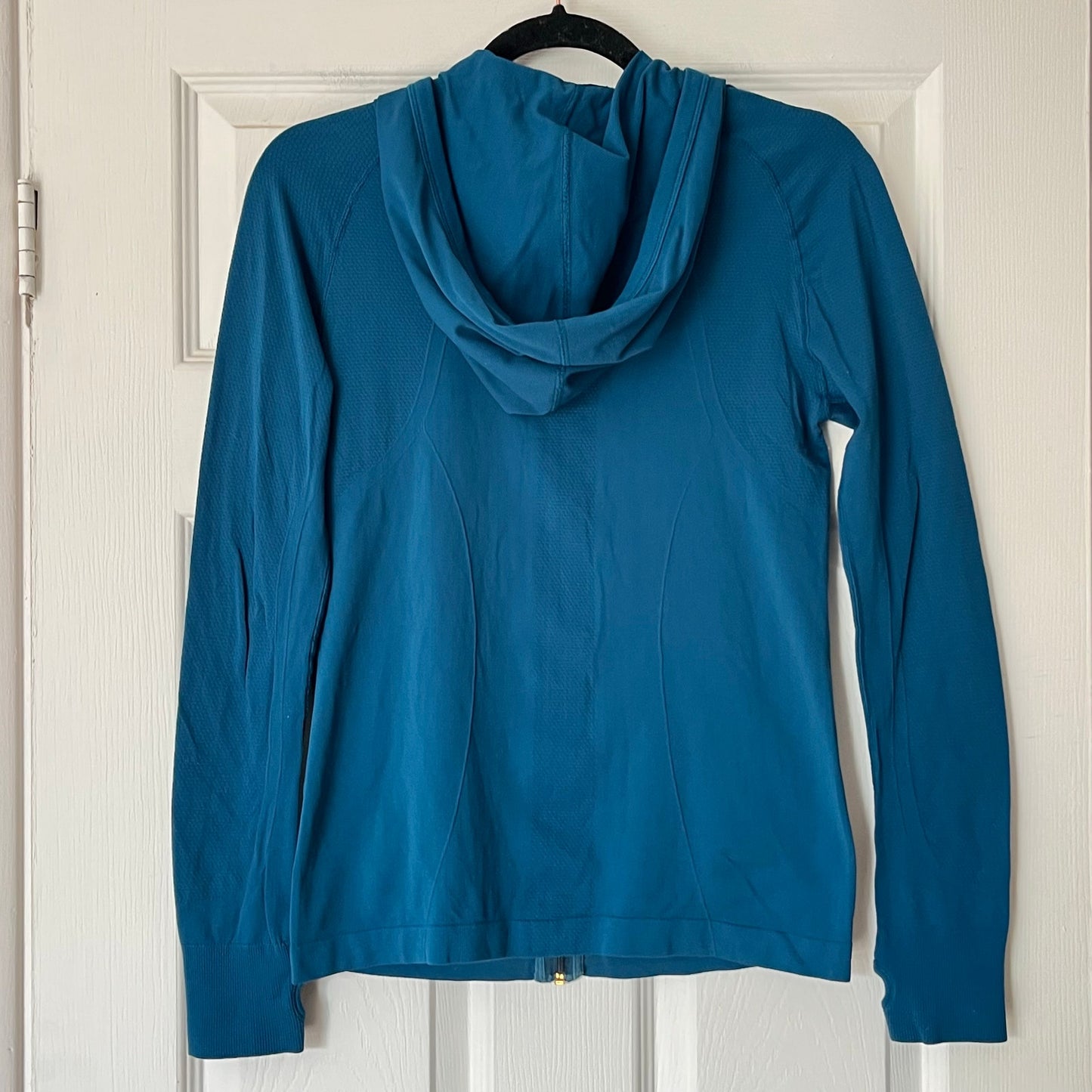 Active by Old Navy Semi-Fitted Hoodie - Size S