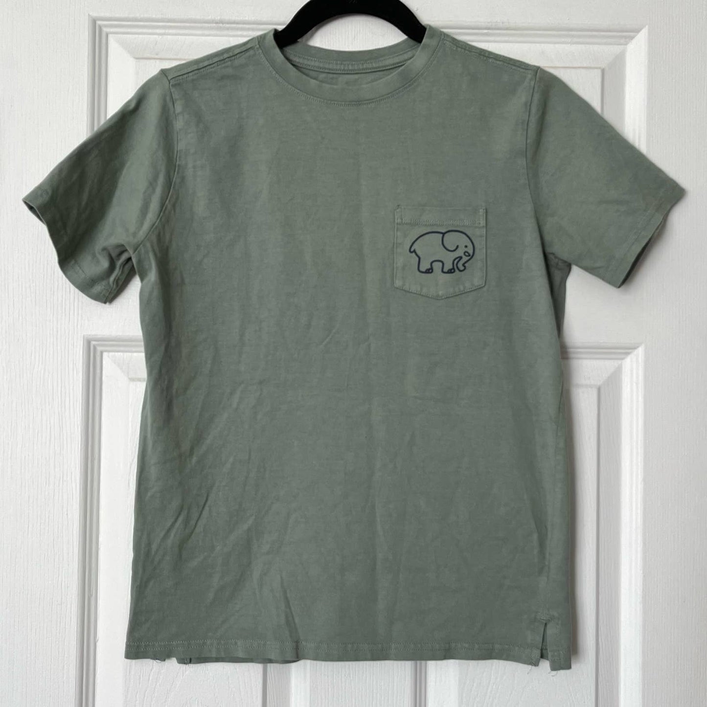 Ivory Ella Graphic Pocket Tee - Size XS