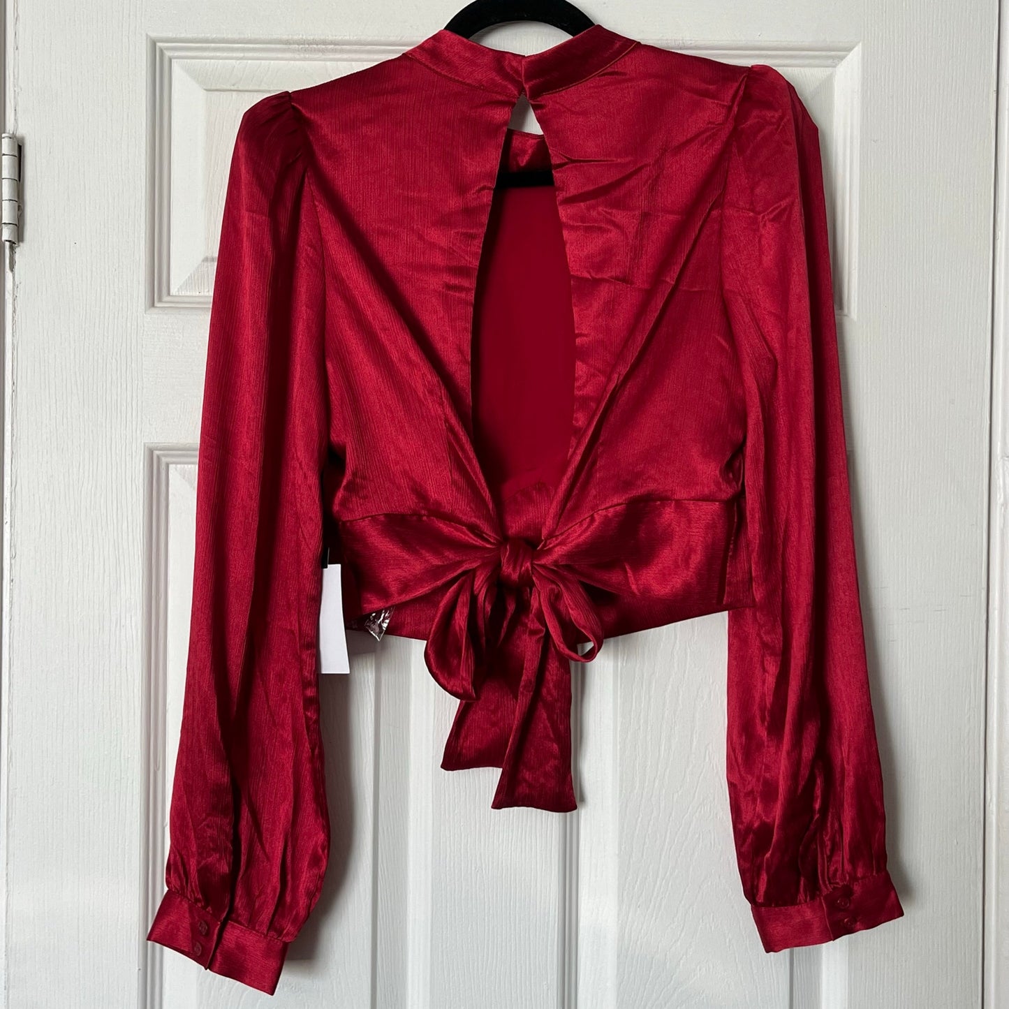 ASTR The Label Cropped Open Back Blouse - Size L