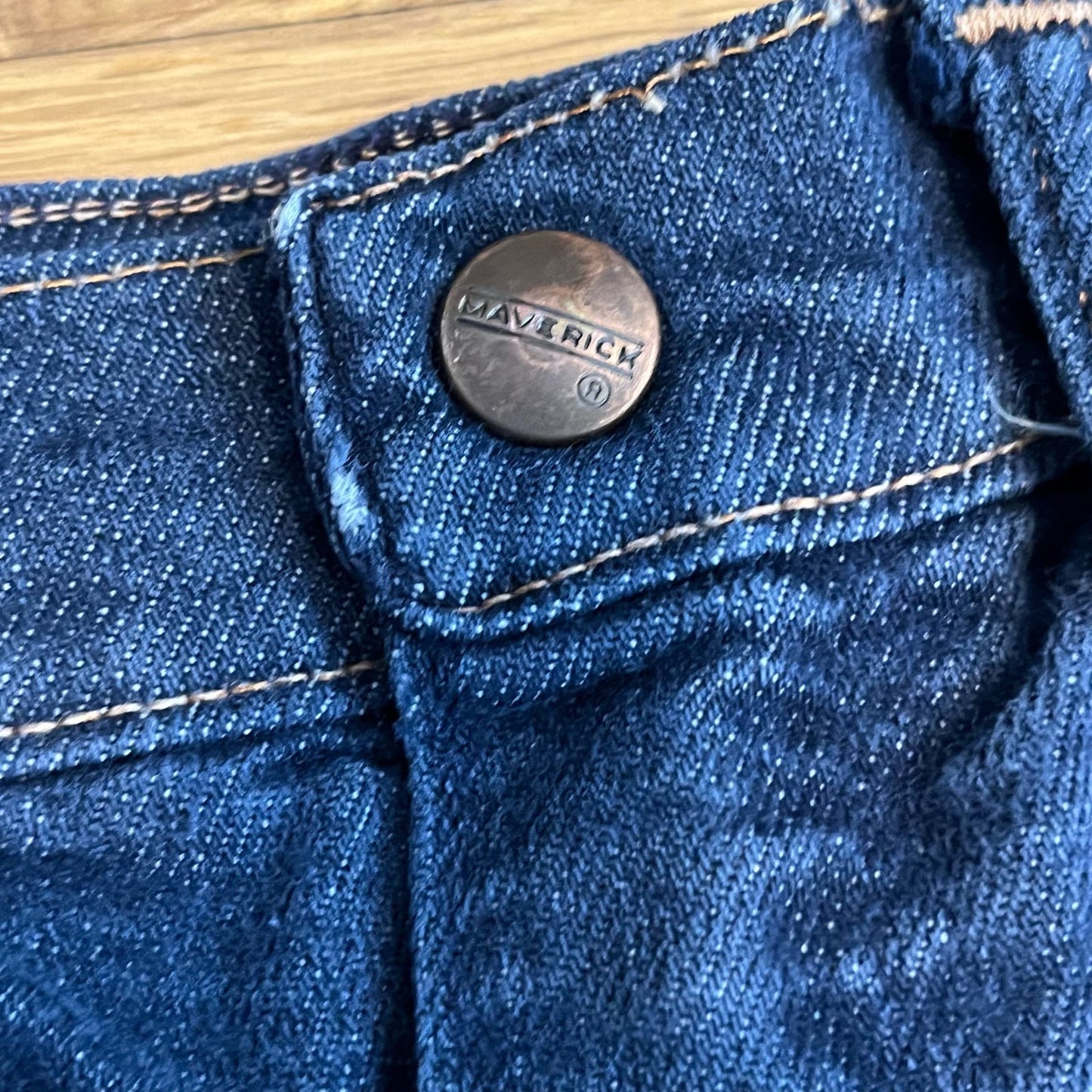 Maverick Slim Jeans - Size 13/14