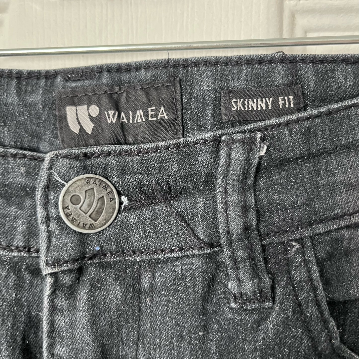 Waimea Skinny Fit Jeans - Size 4* (tagged 12)