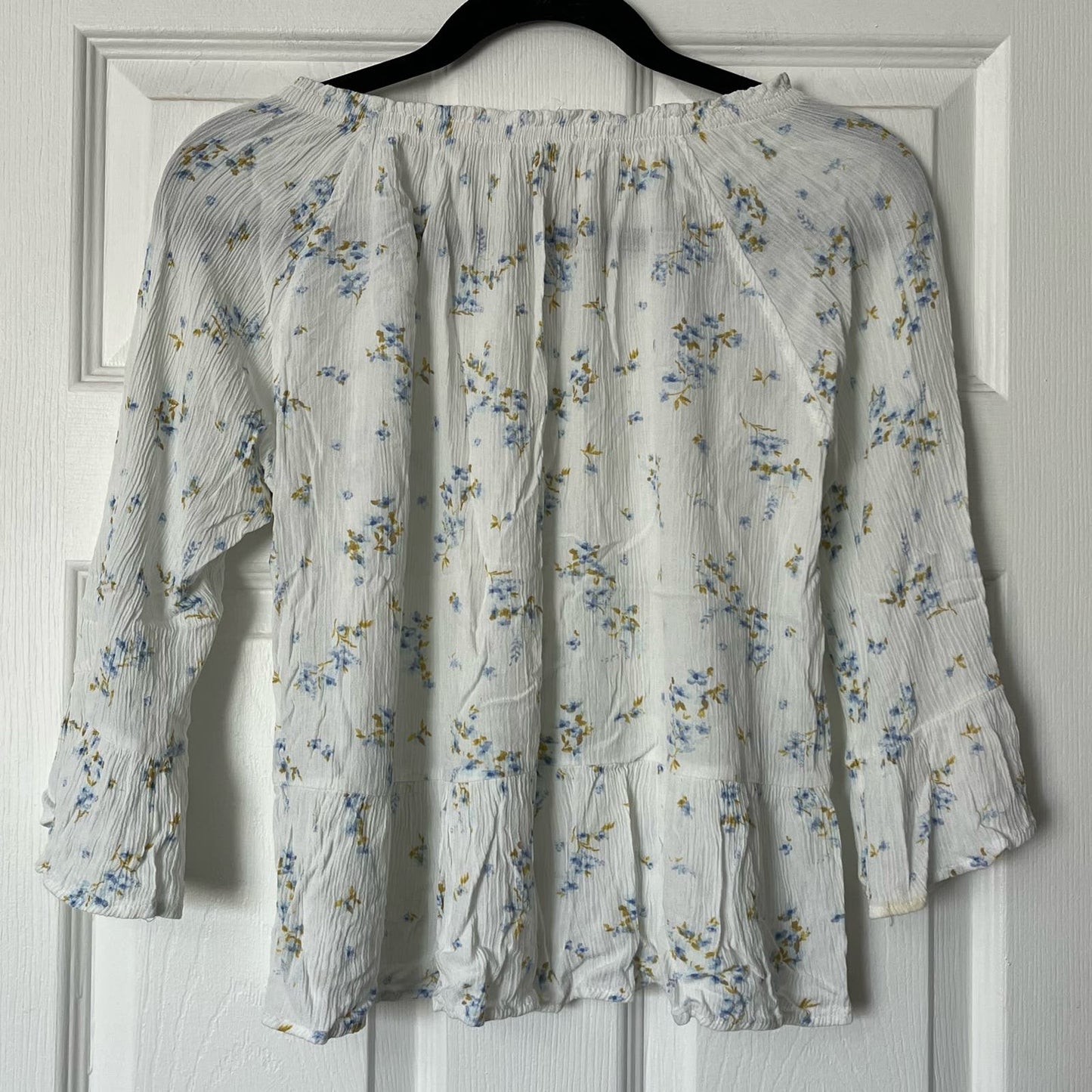 Hippie Rose Tie-Neck Top - Size L