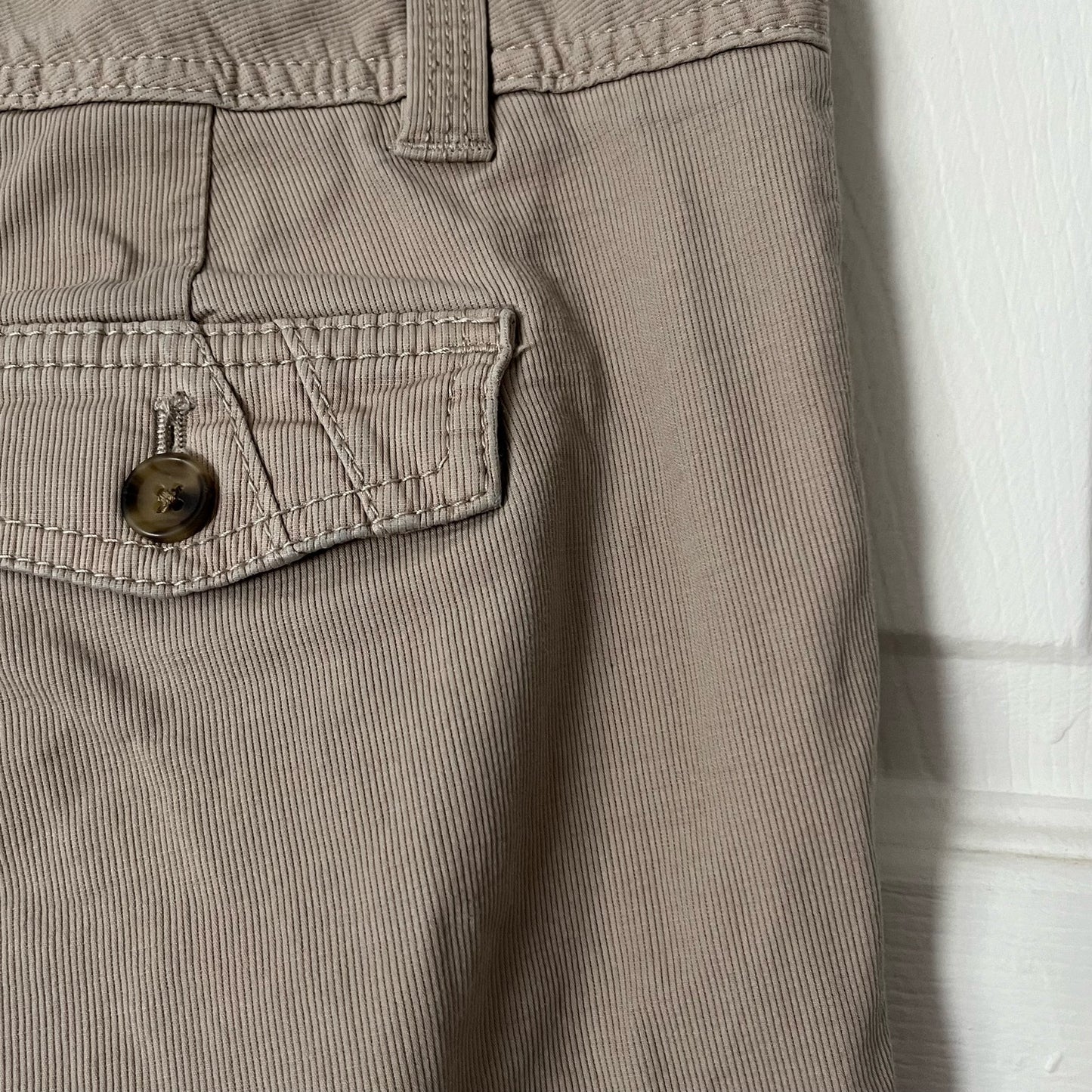 Gap Straight Cropped Pants - Size 4