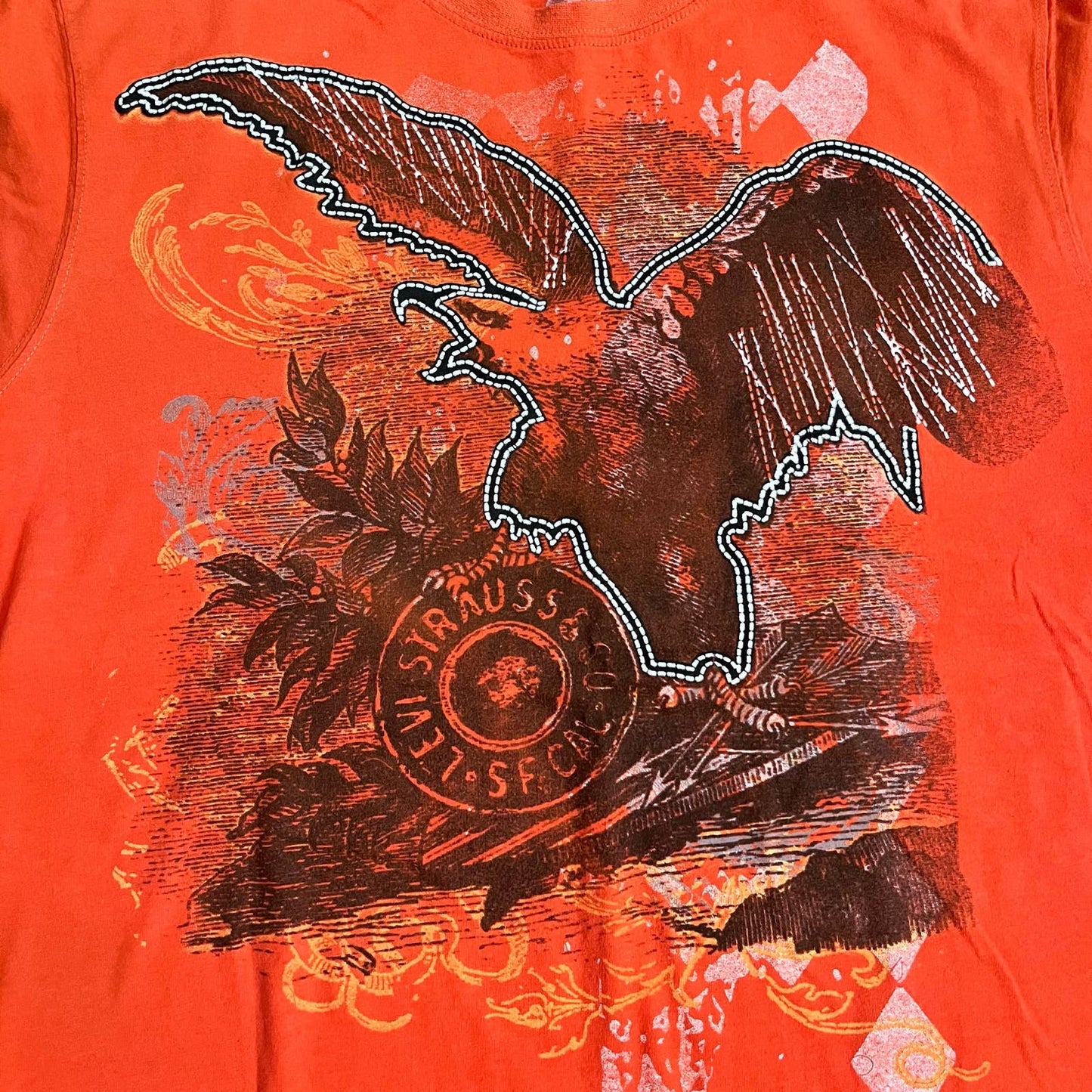 Levi's Eagle Graphic T-Shirt - Size XL