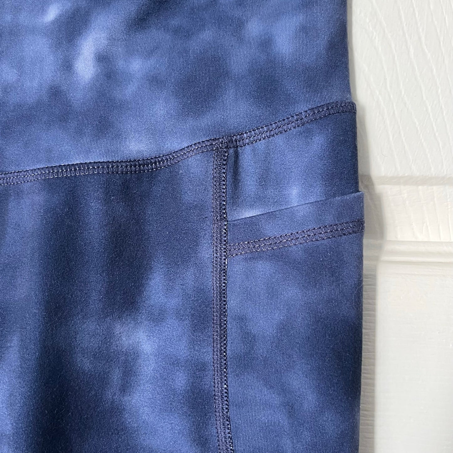 Champion Tie-Dye Cropped Leggings - Size S