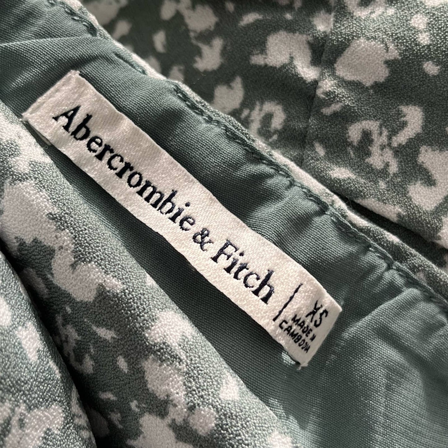 Abercrombie & Fitch Ruched Patterned Sundress - Size XS