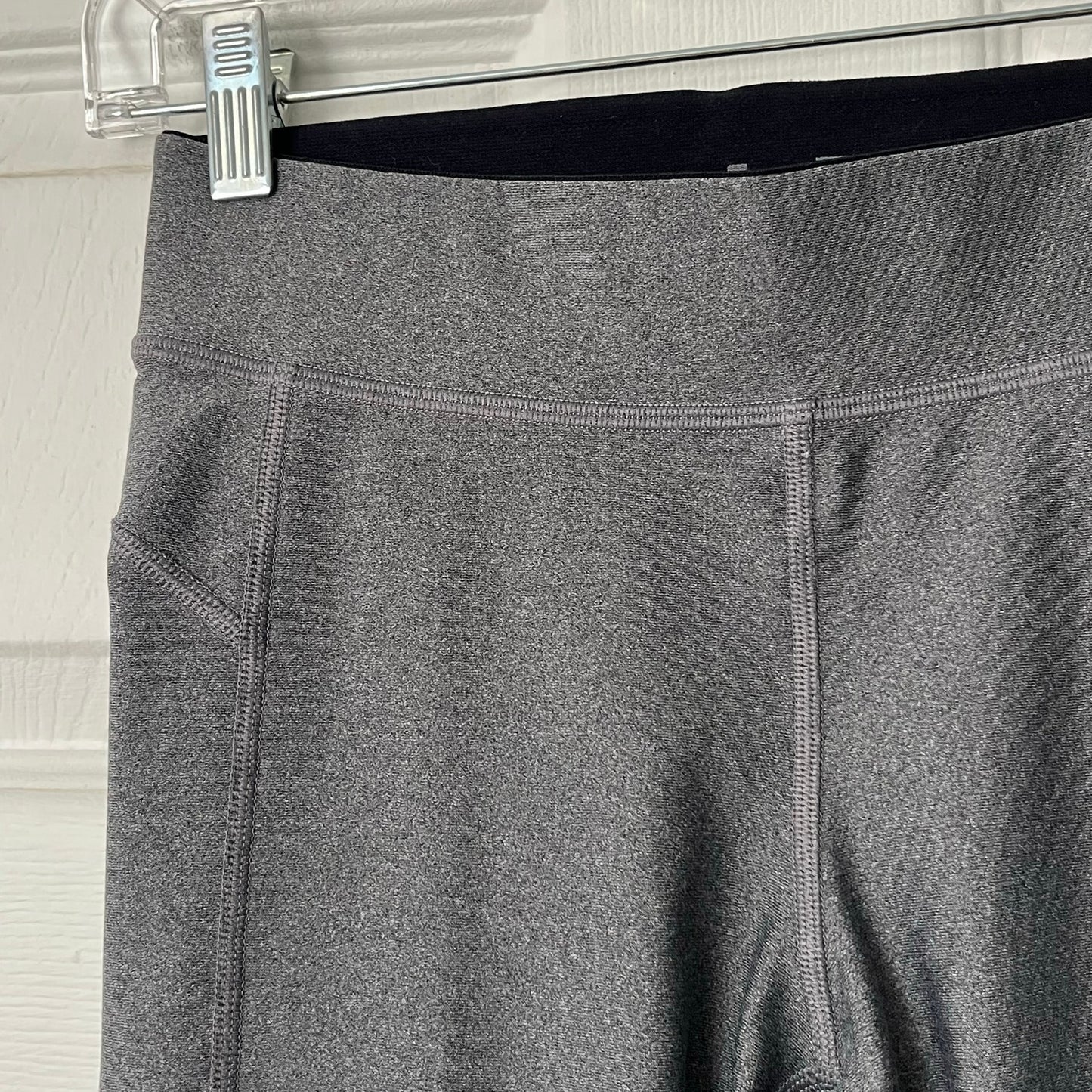 Under Armour Heatgear Compression Leggings - Size S