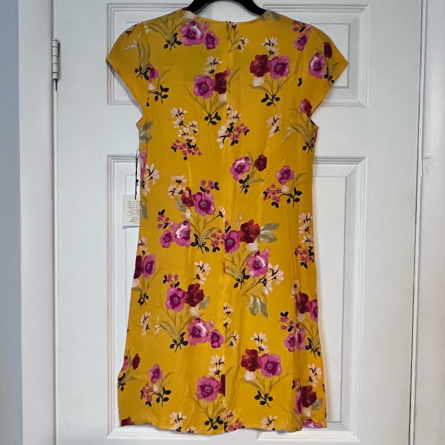 Forever 21 Floral Shift Dress - Size S - NWT