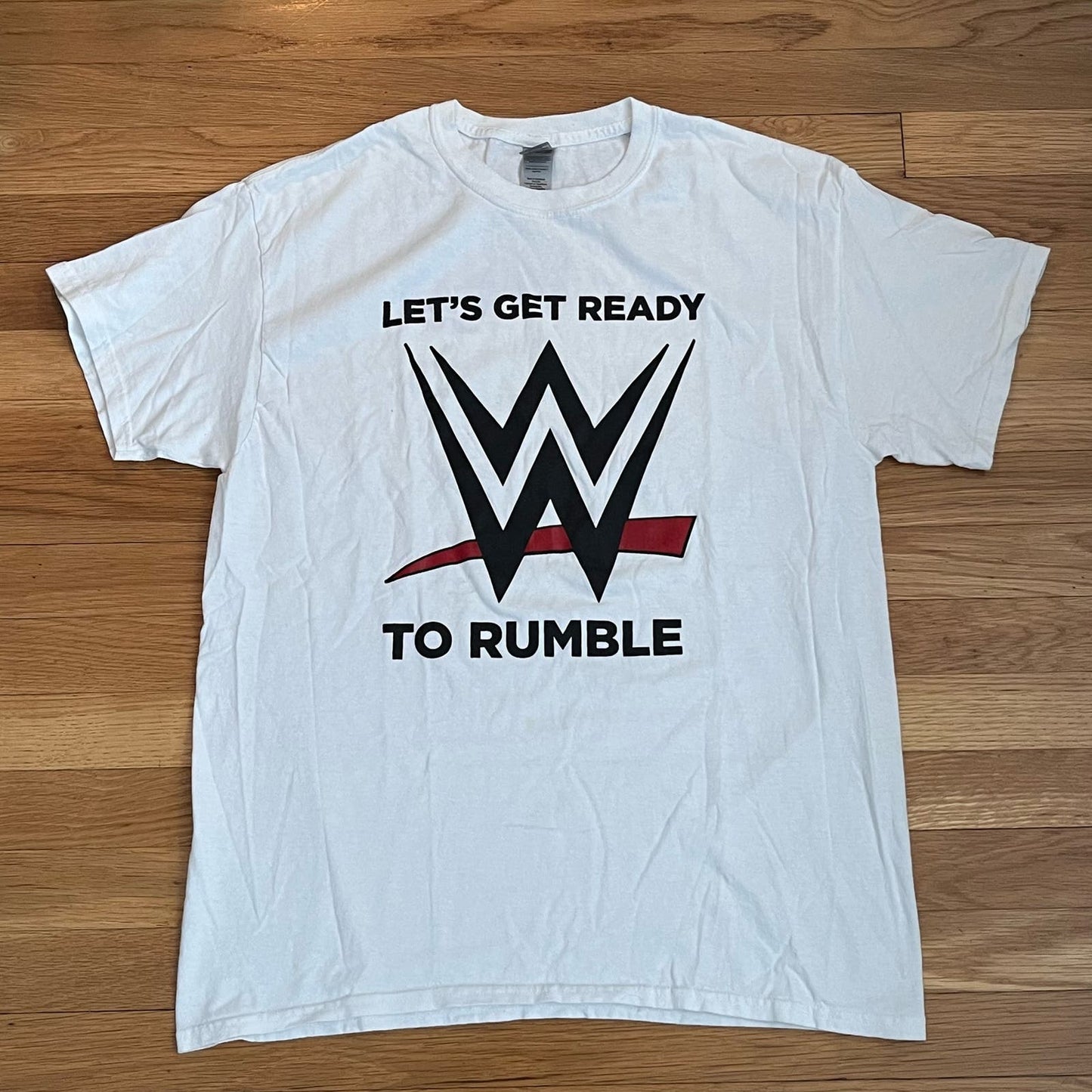 Lets Get Ready to Rumble WWE Tee - Size L
