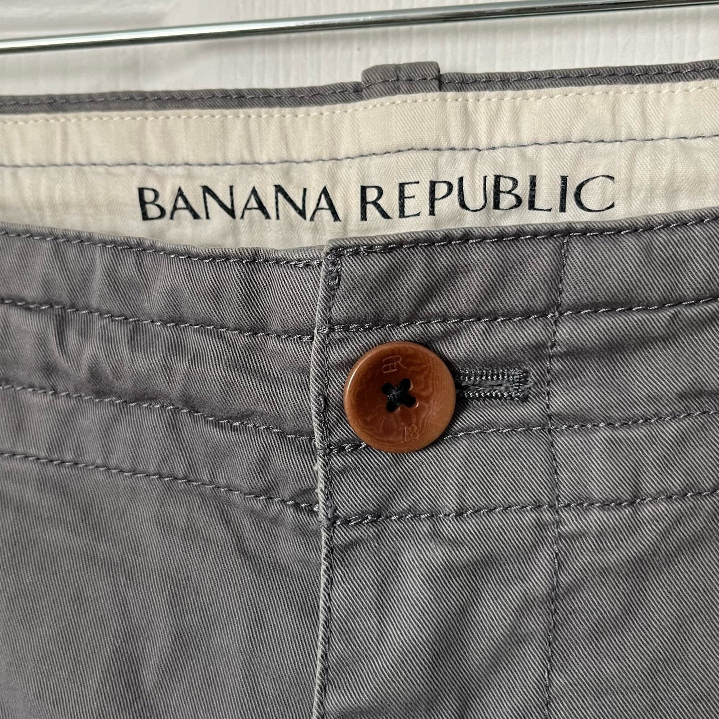 Banana Republic Drawstring Short - Size 36