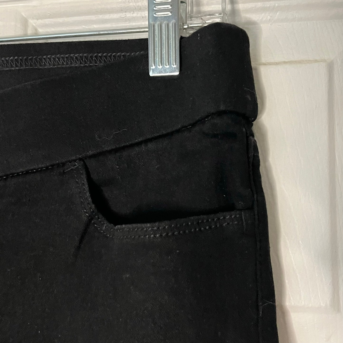 Gloria Vanderbilt All-Around Slimming Effect Jeans - Size 6