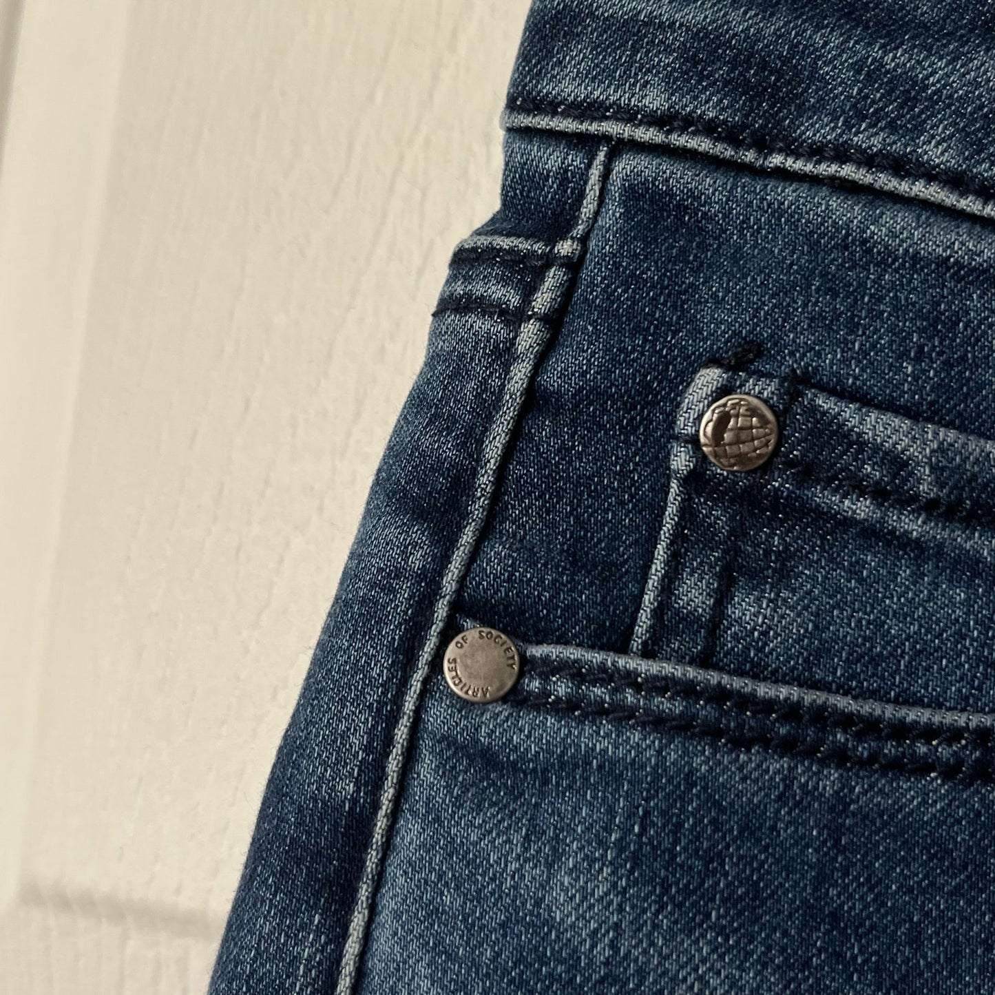 Articles of Society Front-Seam Rene Slim Released Hem Jeans - Size 25 - NWT