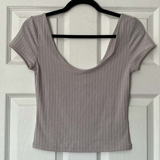 H&M Ribbed Scoopneck Cropped Tee - Size S