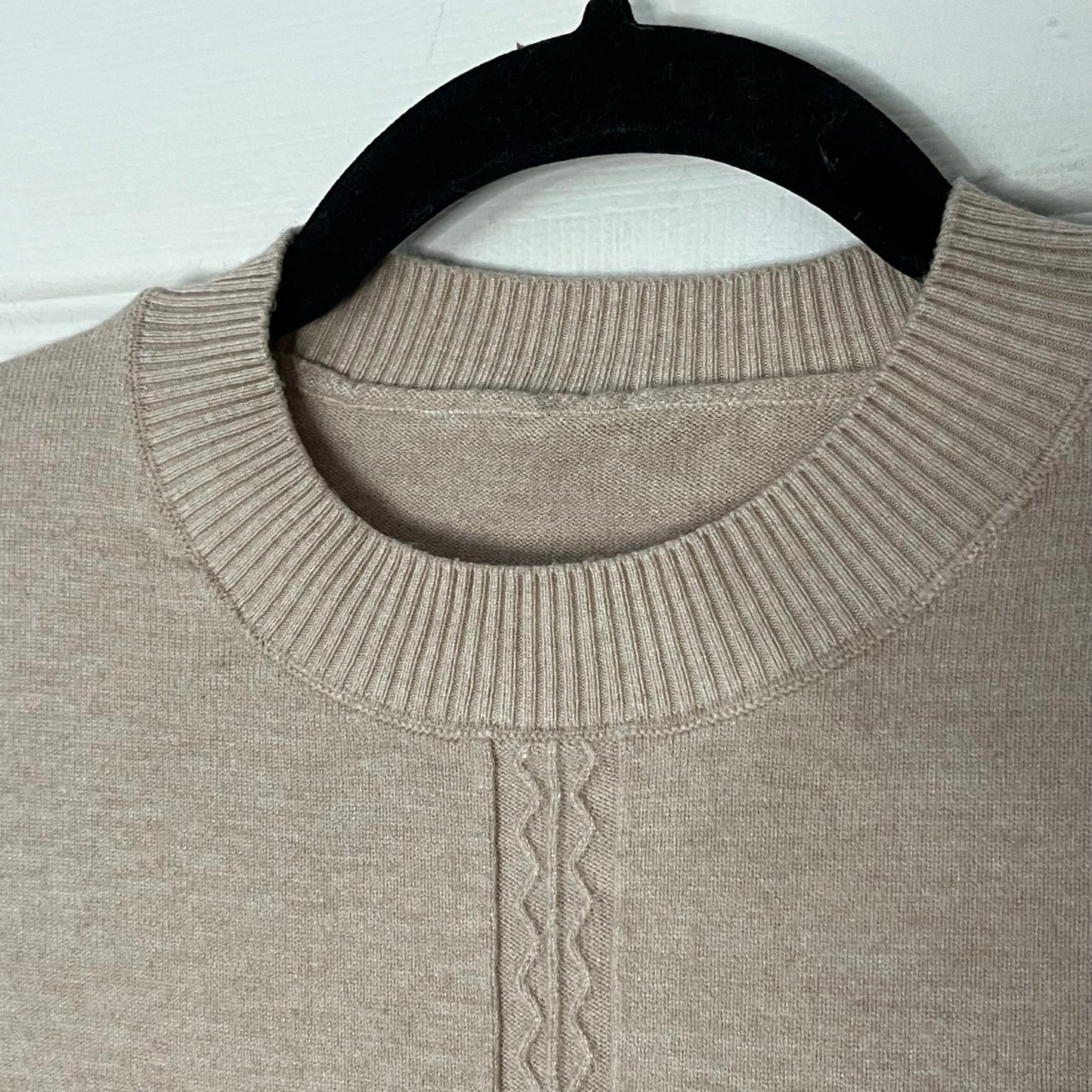 Textured Pattern Sweater - Size UNKNOWN