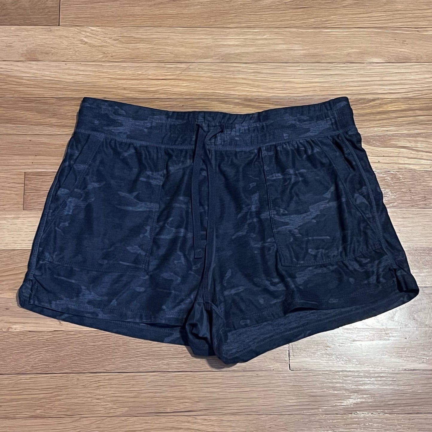 90 Degree by Reflex Dance Shorts - Size L