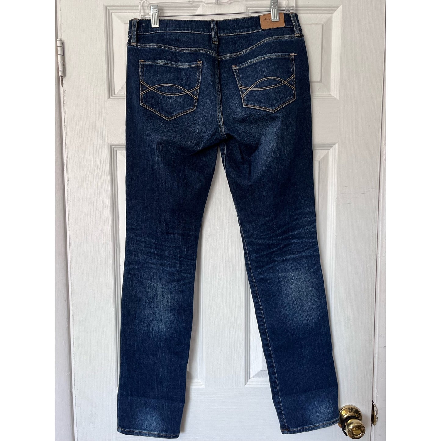 Abercrombie & Fitch Perfect Stretch Jeans - Size 6R / 28x33