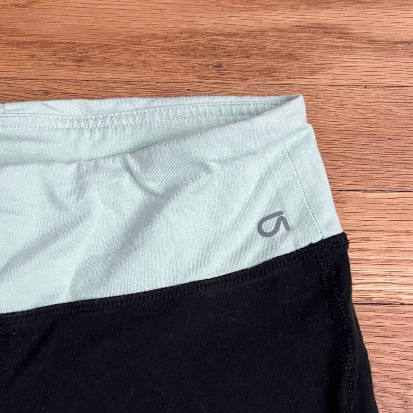 Gap Contrast Waist Capri Leggings - Size S