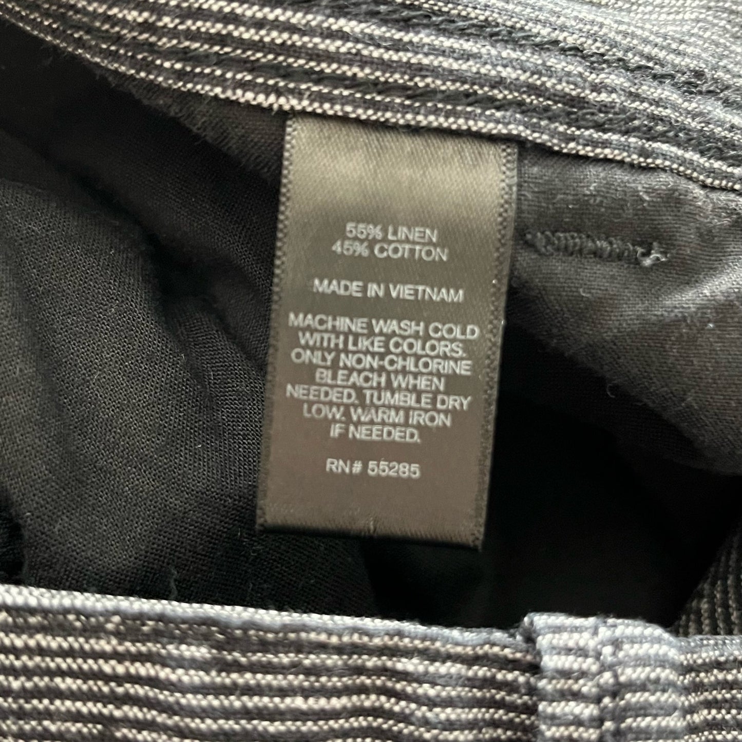Express Classic Fit Linen Blend Shorts - Size 31