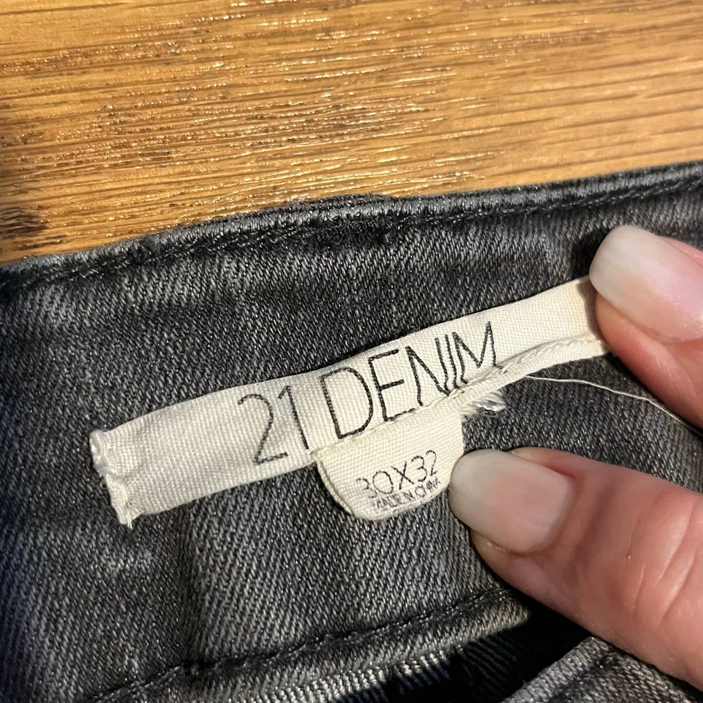21 Denim Skinny Jeans - Size 30x32