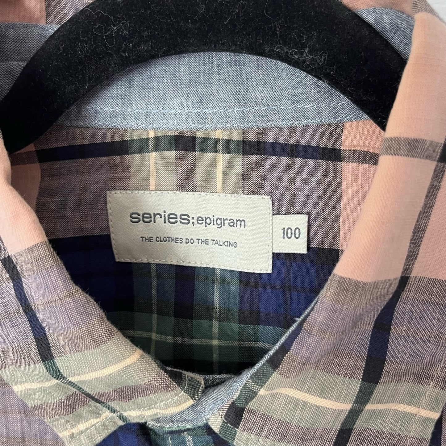 Series: Plaid Button-Down Shirt - Size 100 [KOR] / M