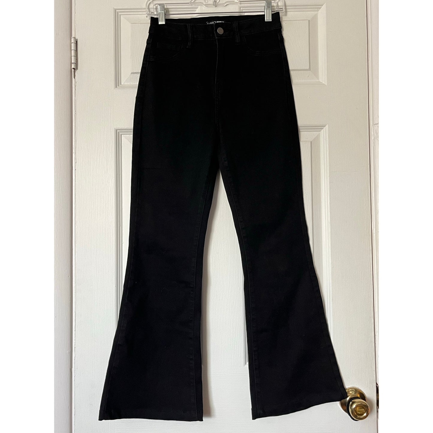 Fashion Nova Flare Jeans - Size 5