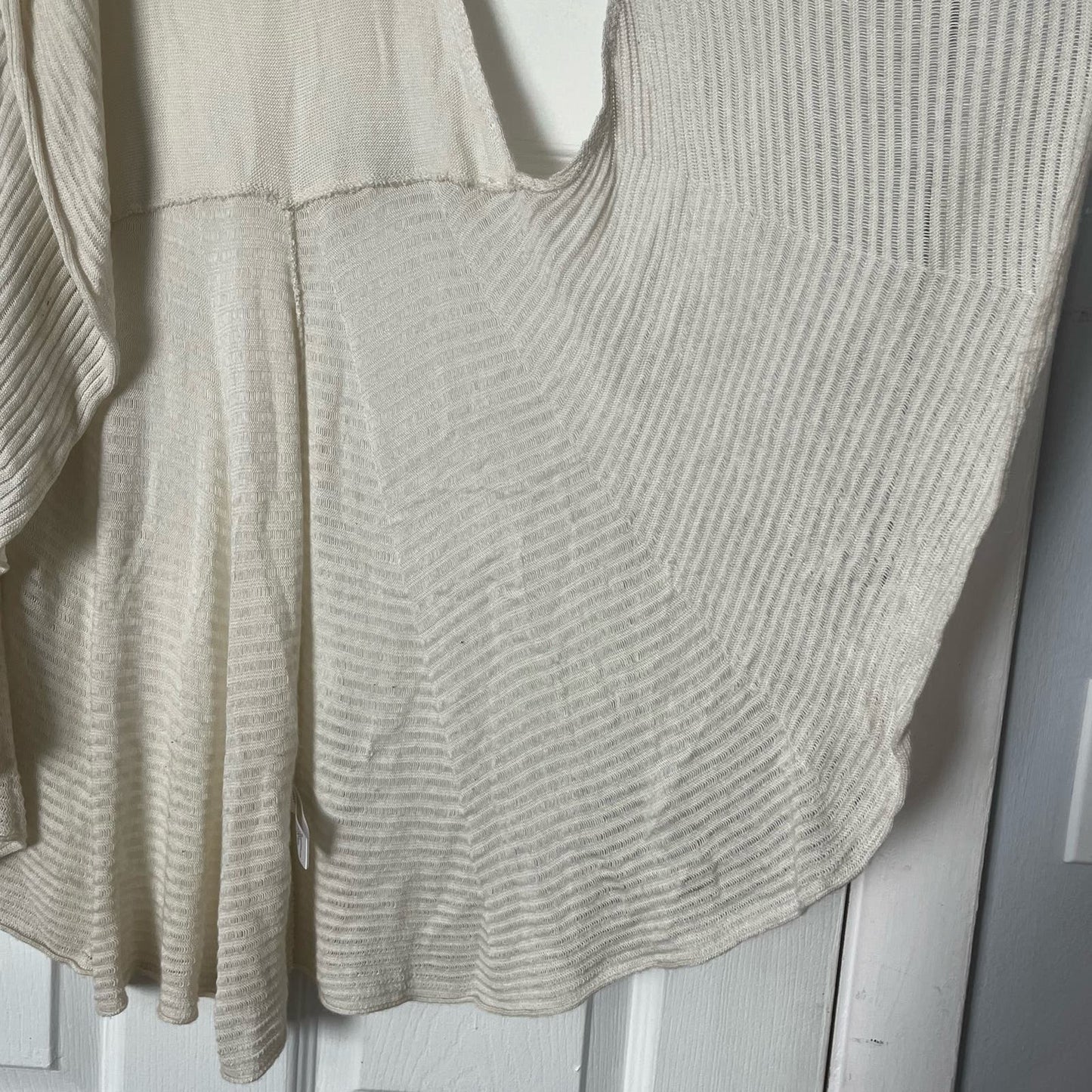 Forever 21 Waterfall Open Sweater Vest - Size M