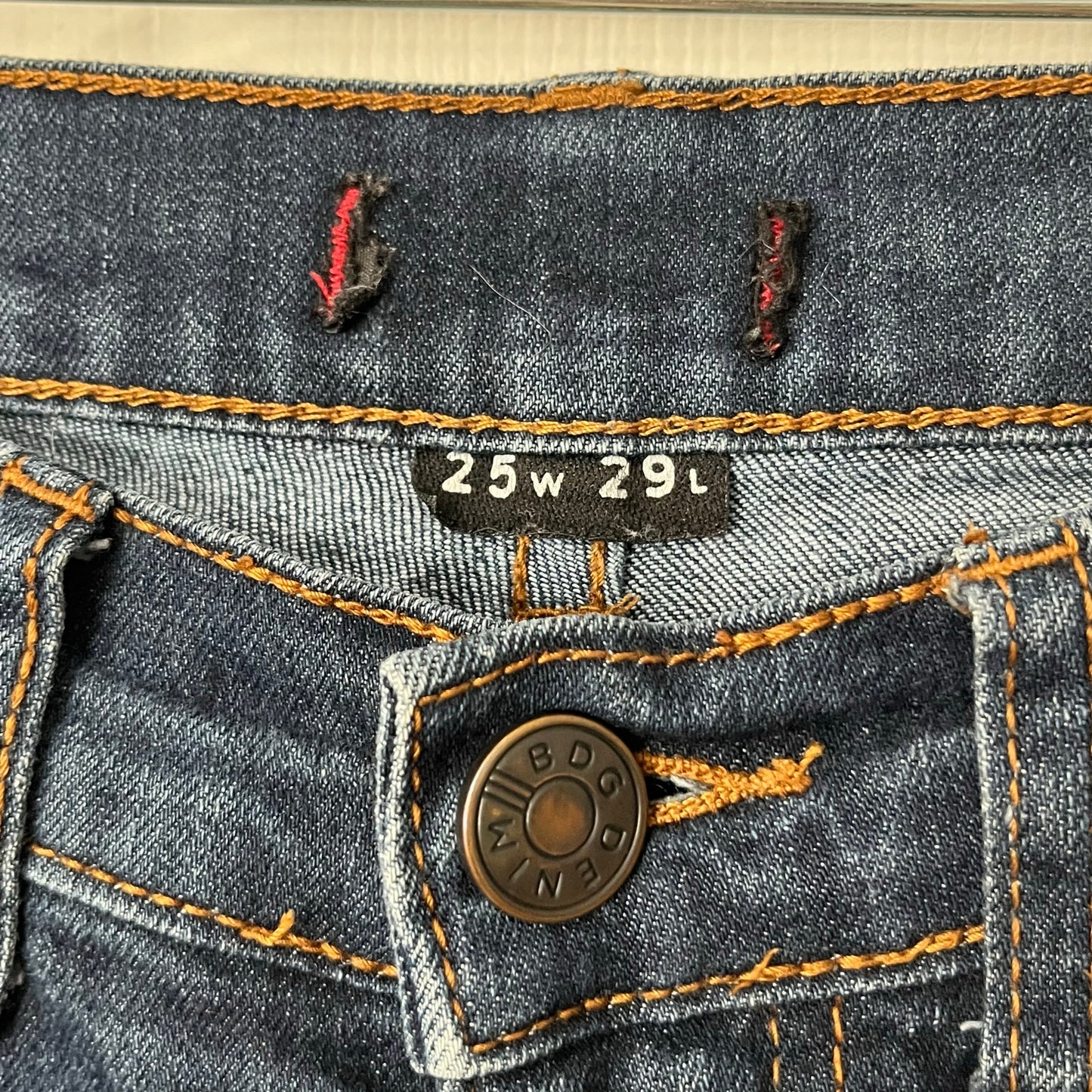 BDG High Rise Twig Ankle Jeans - Size 25W 29L