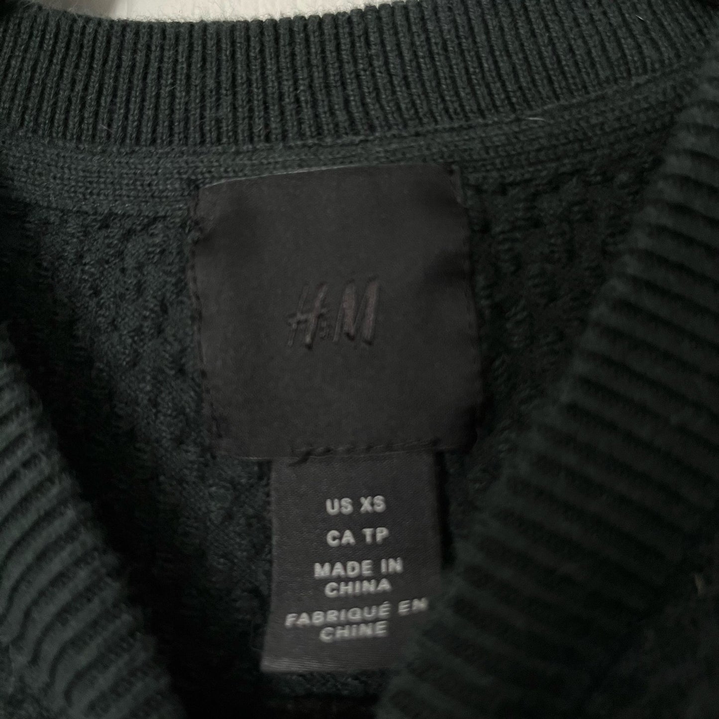H&M Textured Knit Crewneck Sweater - Size XS