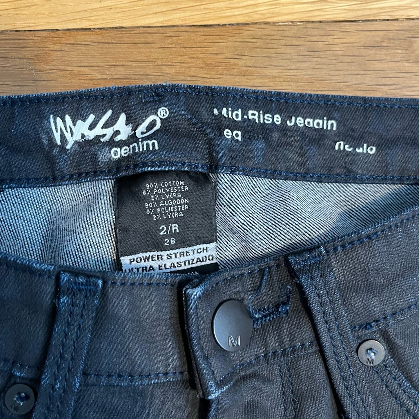 Mossimo Coated Mid-Rise Jegging - Size 2R