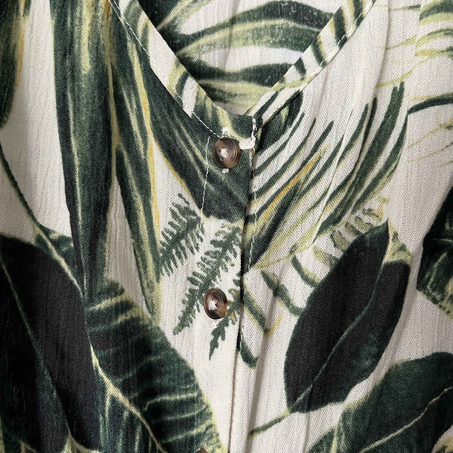 H&M Tropical Tie-Front Crop Top - Size 10