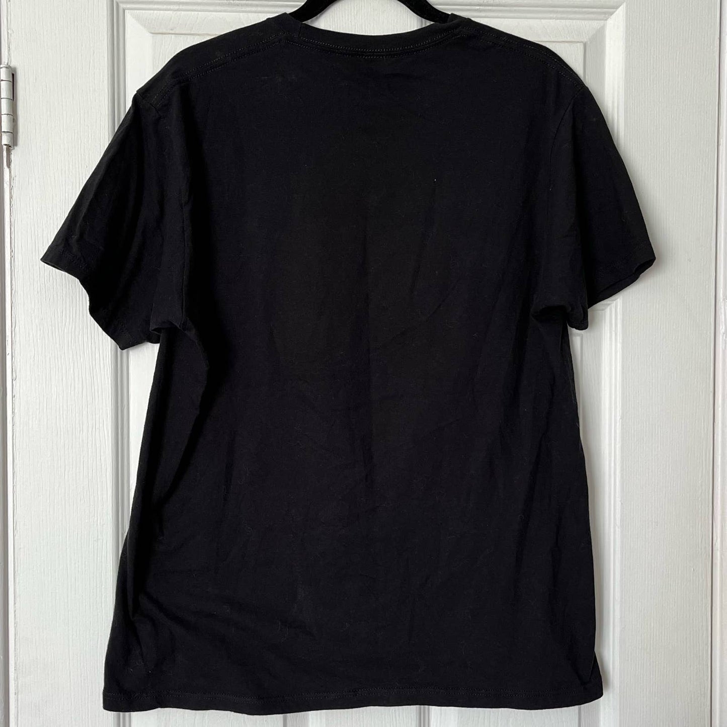 Attack on Titan Graphic Anime Tee - Size L