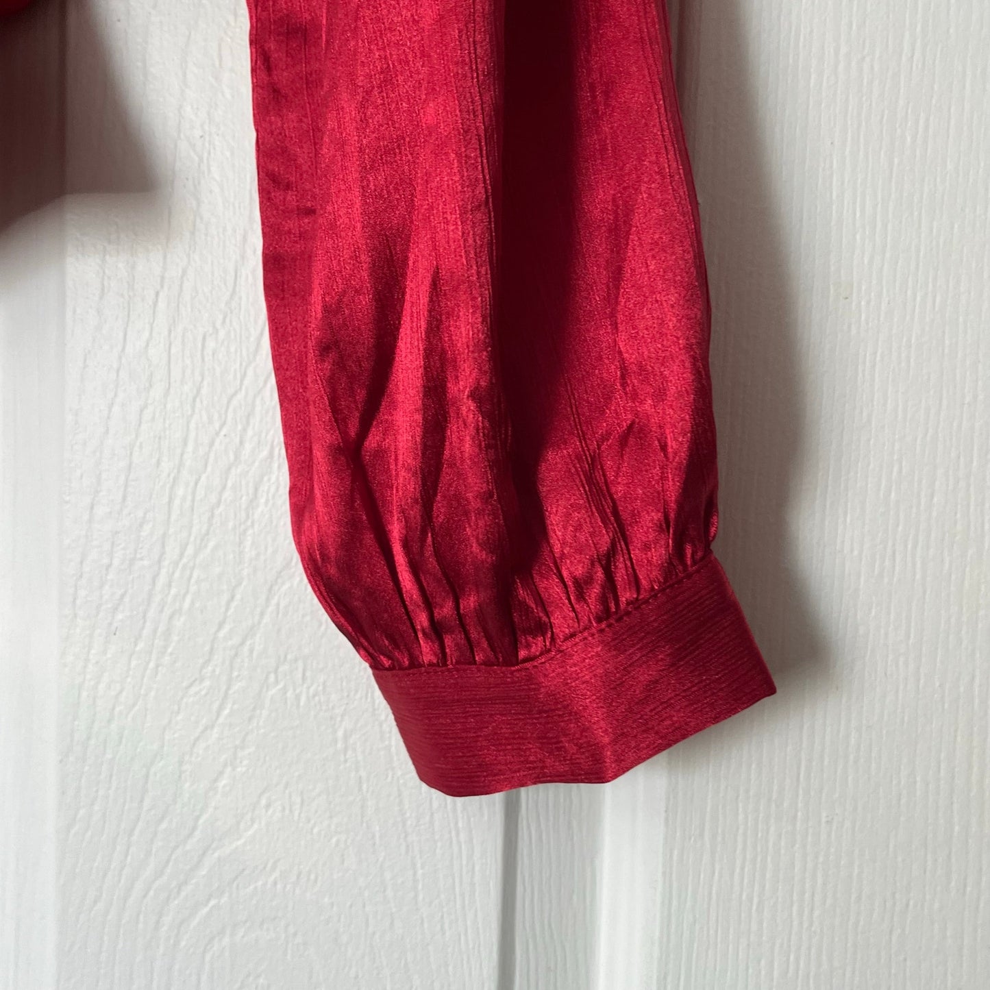 ASTR The Label Cropped Open Back Blouse - Size L
