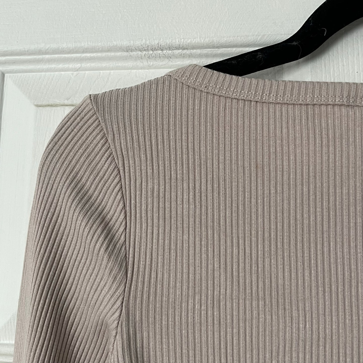 H&M Ribbed Long Sleeve Tee - Size S