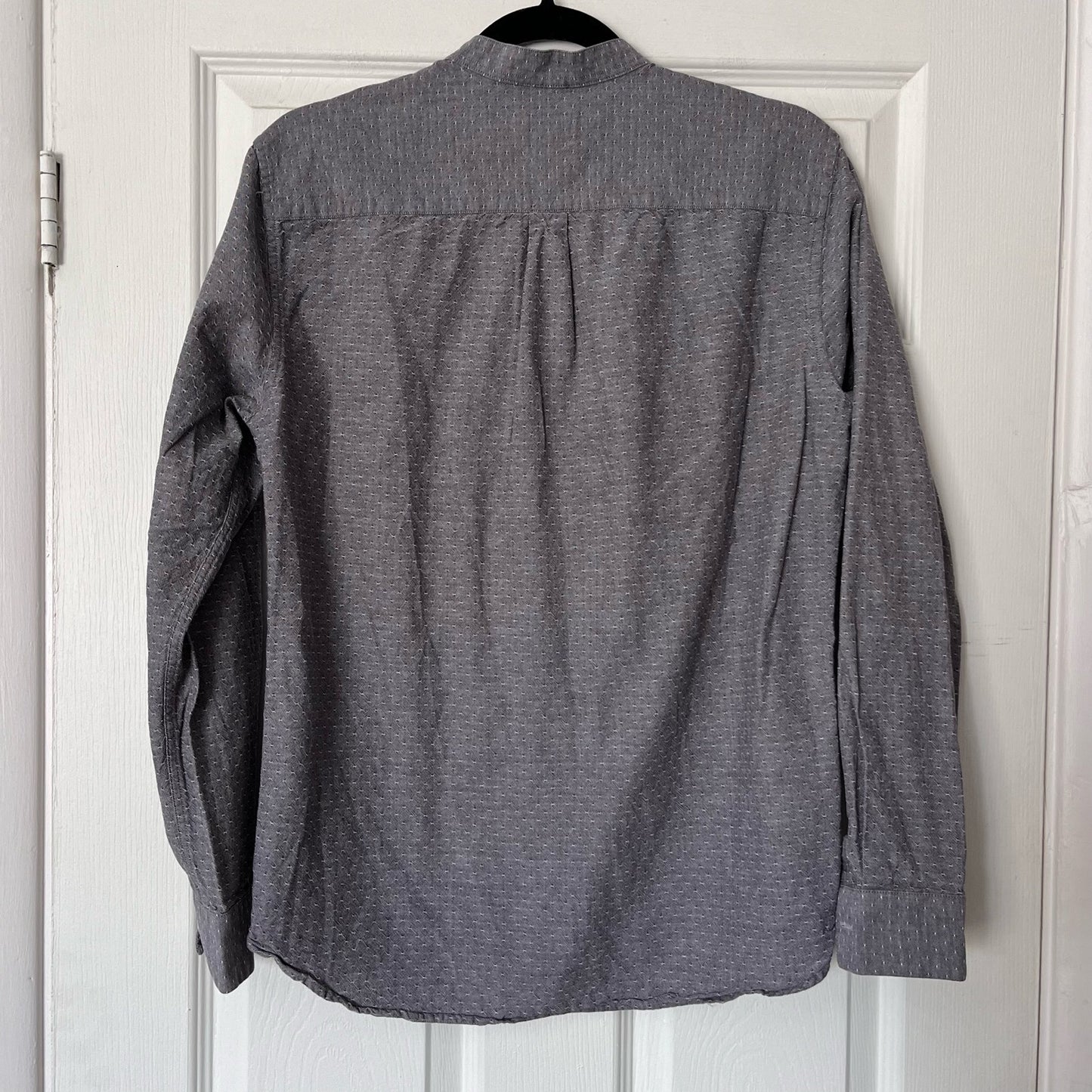 H&M Regular Fit Textured Button-Down Shirt - Size S