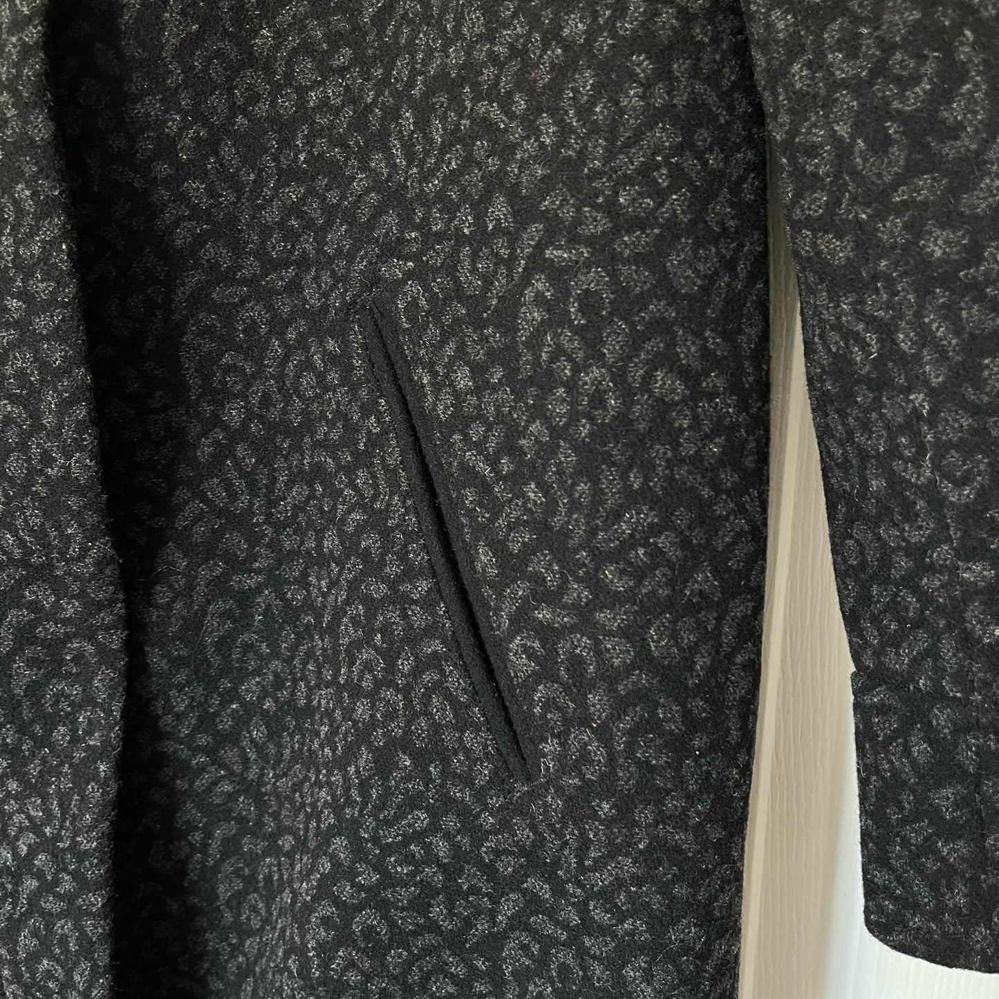 Divided by H&M Wool-Blend Leopard Print Coat - Size 6