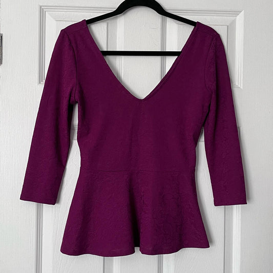 Forever 21 Jacquard Style Top - Size M