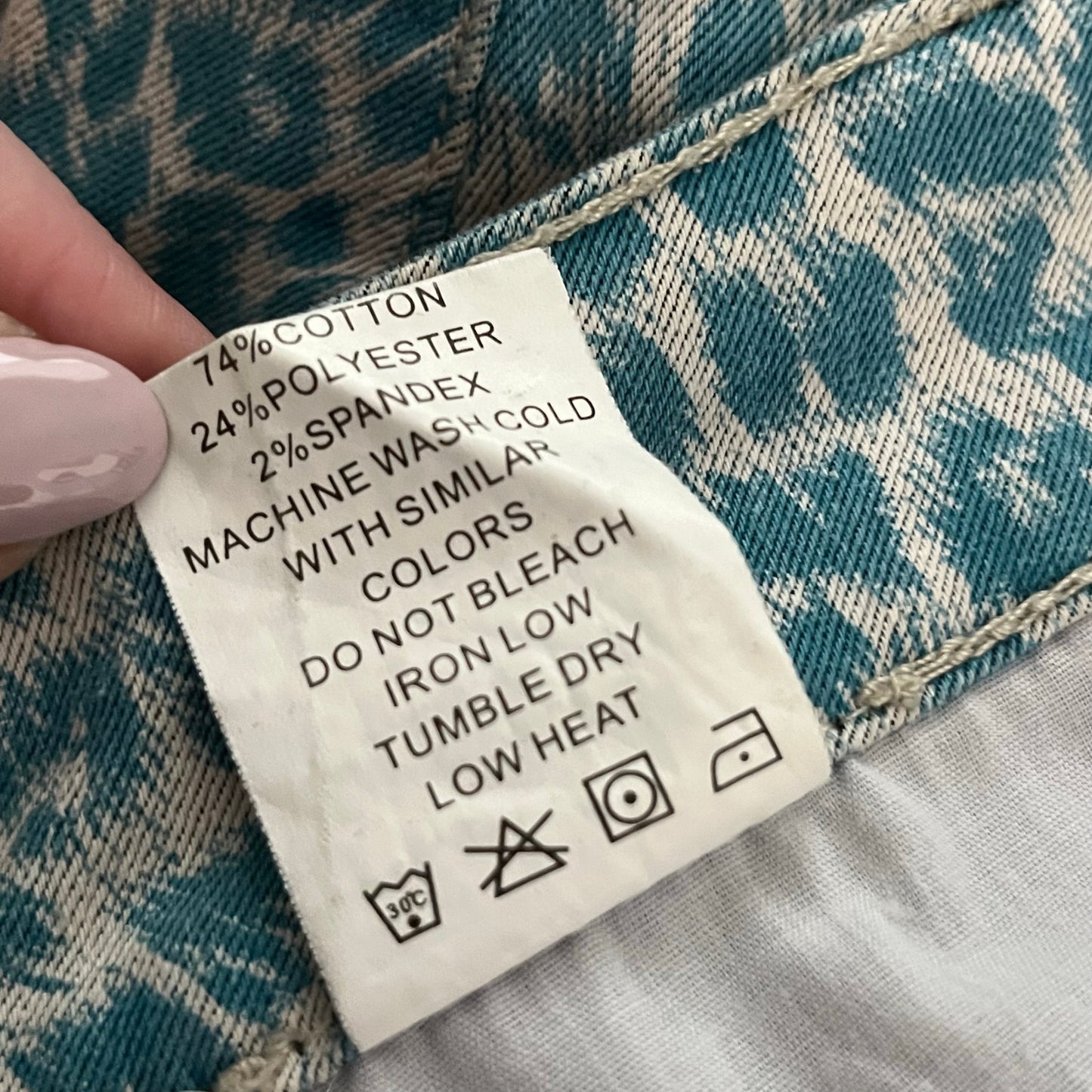 Divine Rights of Denim Leopard Print Skinny Jeans - Size 28