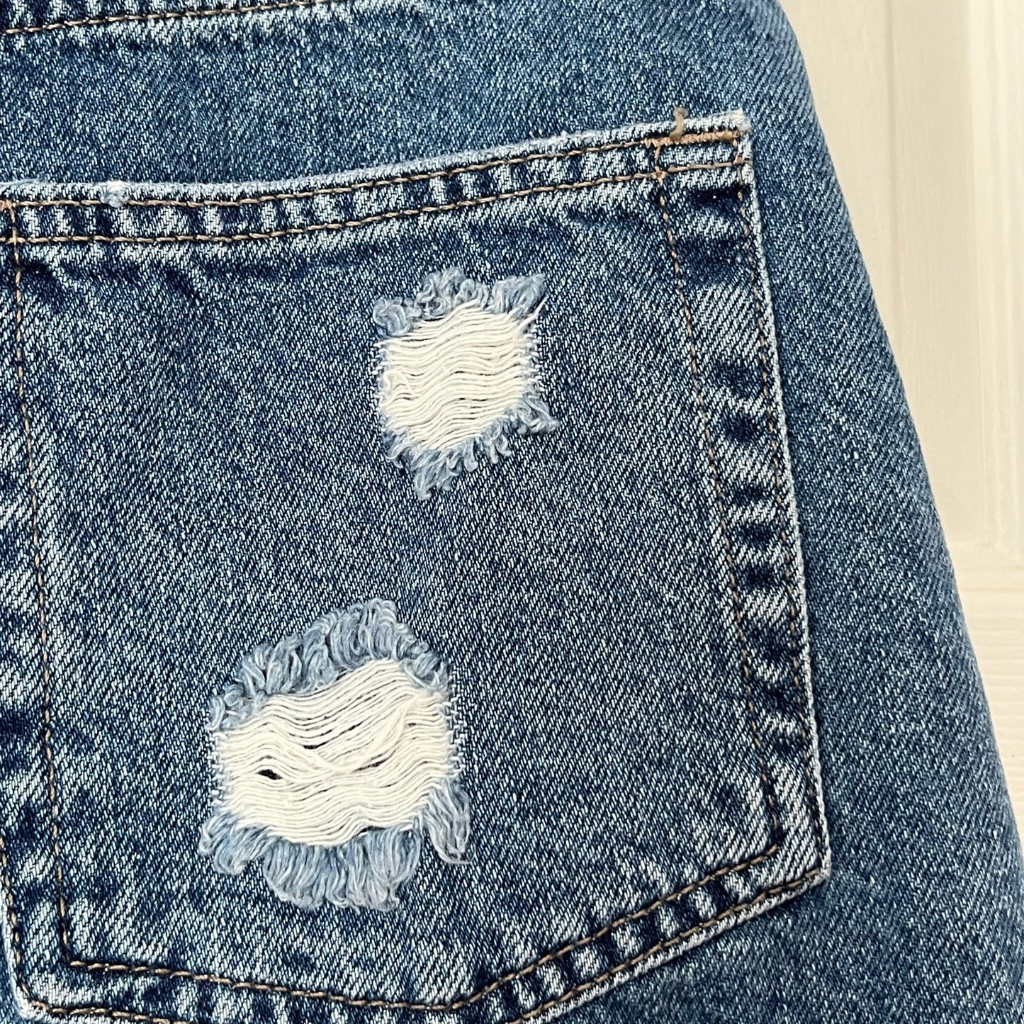 Forever 21 Super Distressed Short Shorts - Size 27