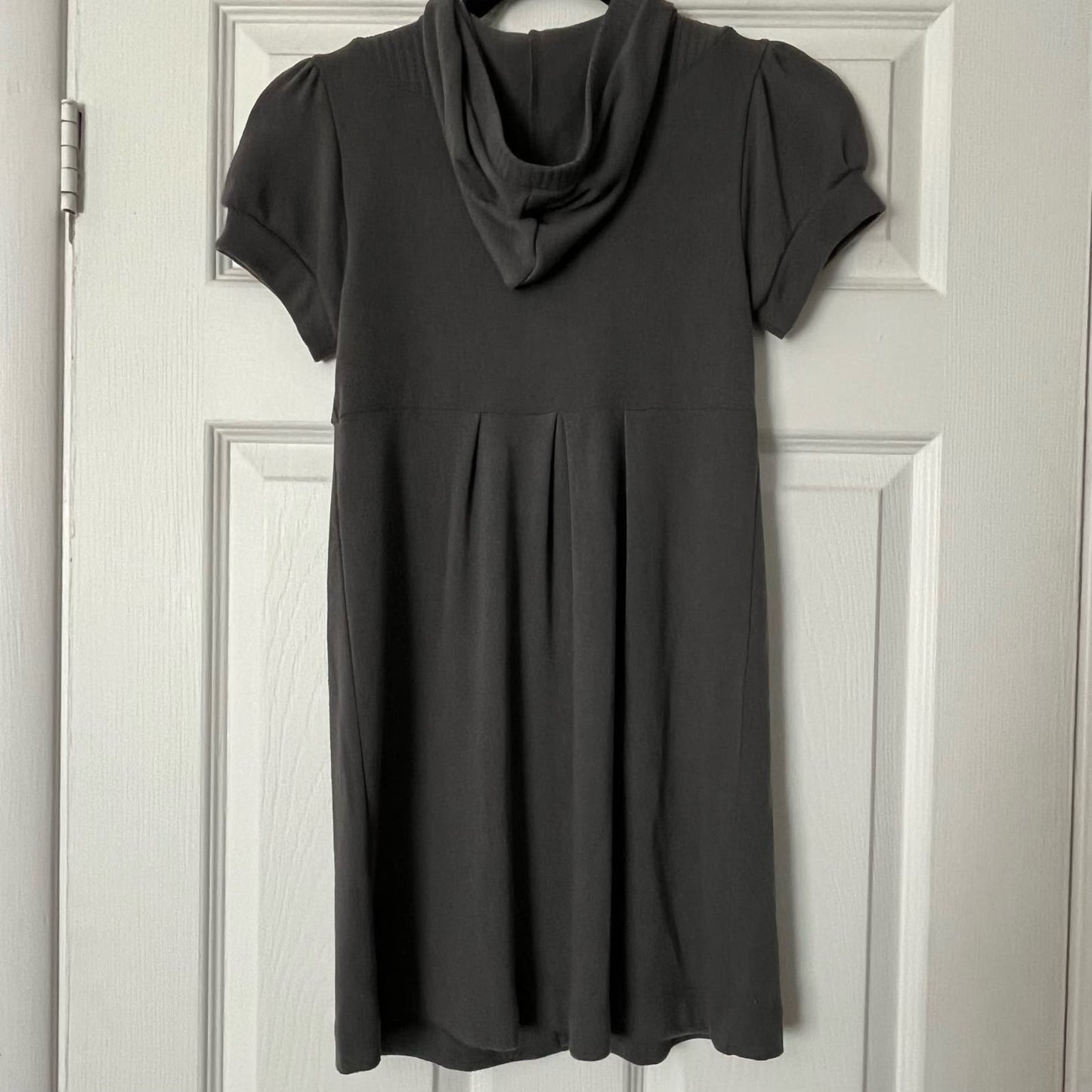 Ligali Button-Front Flyaway Hooded Sweater - Size M