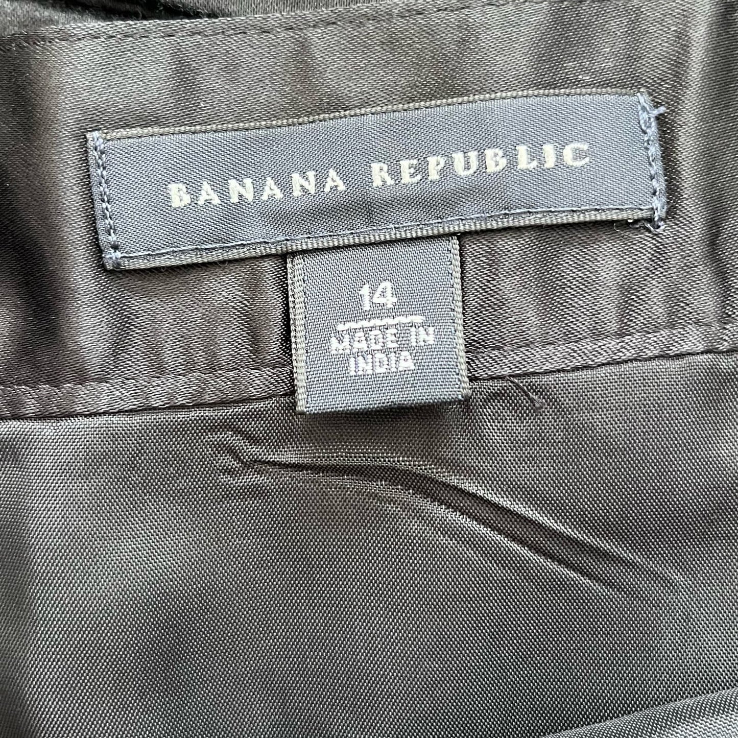 Banana Republic Textured Weave Skirt - Size 14