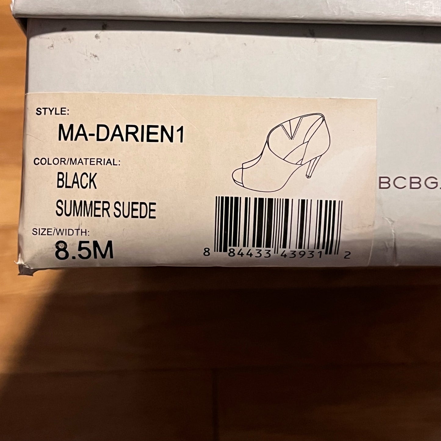BCBGMAXAZRIA Darien Summer Suede Heels - Size 8.5M