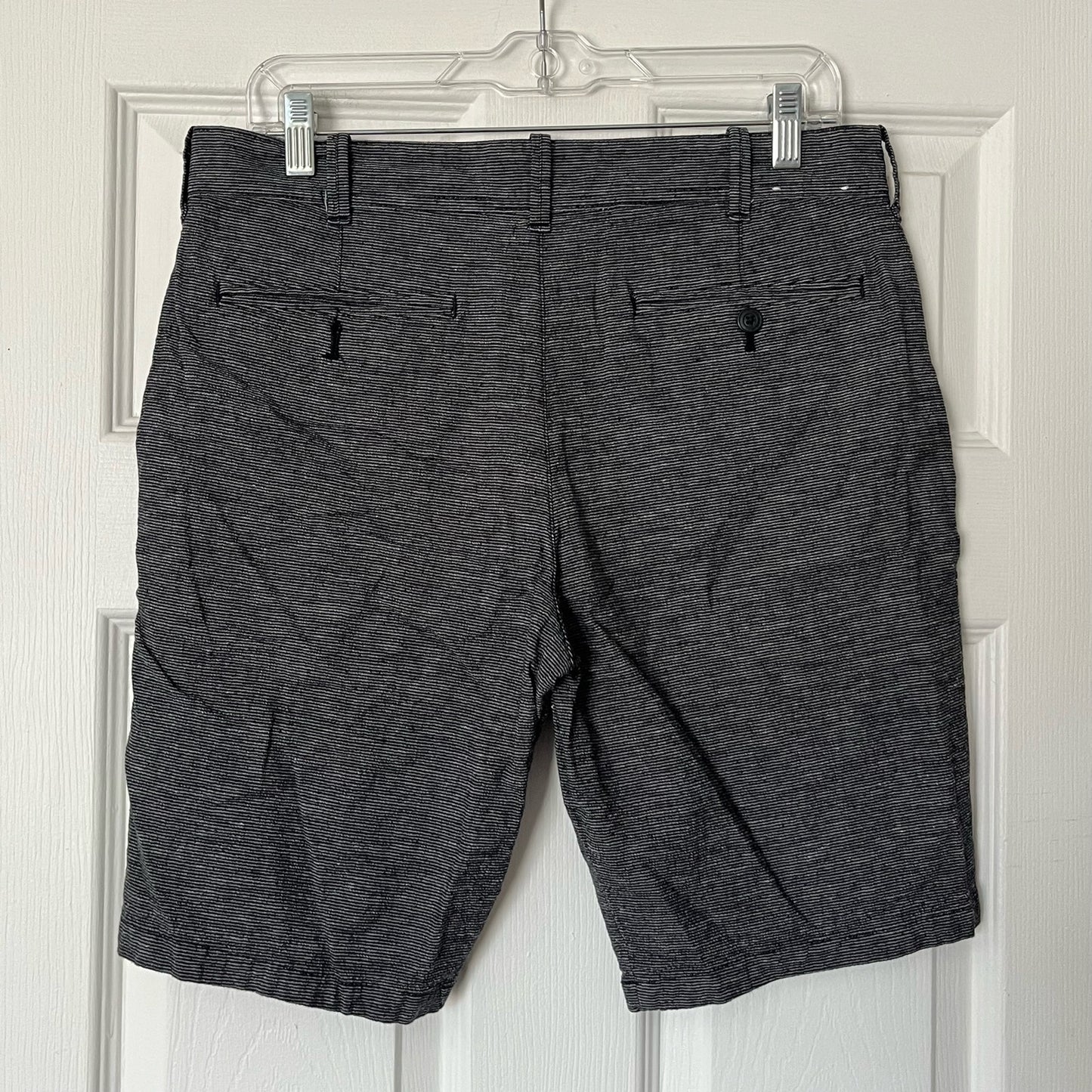 Express Classic Fit Linen Blend Shorts - Size 31