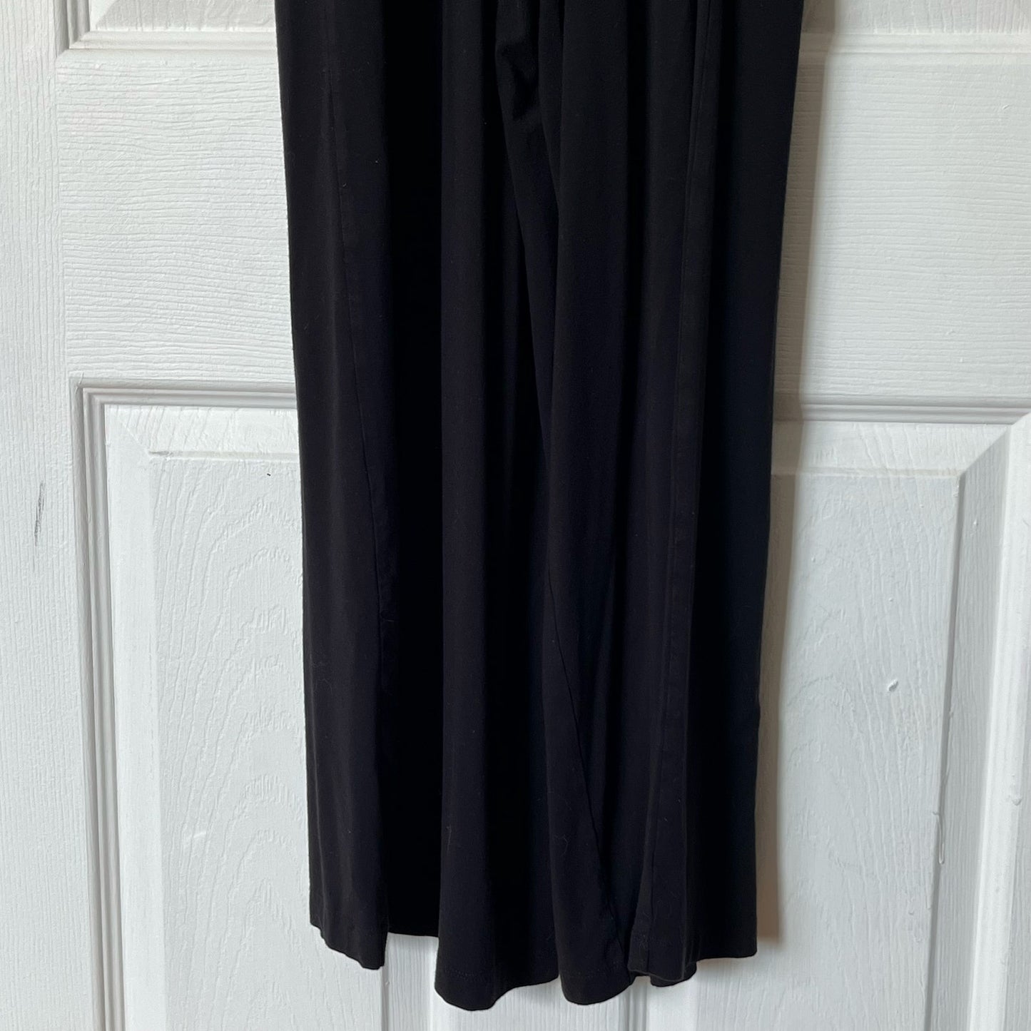 Old Navy Cropped Leg Jumpsuit - Size M