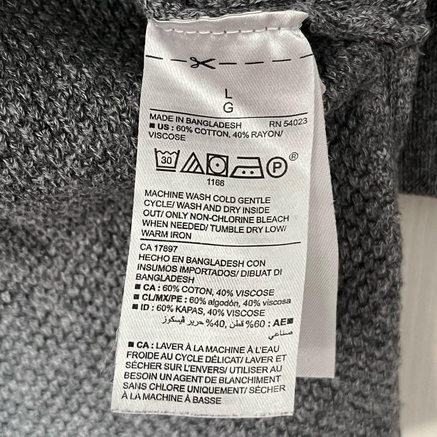 Old Navy V-Neck Sweater - Size L